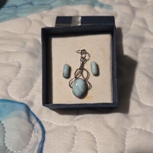 Elegant Silver and Blue Jewelry Set